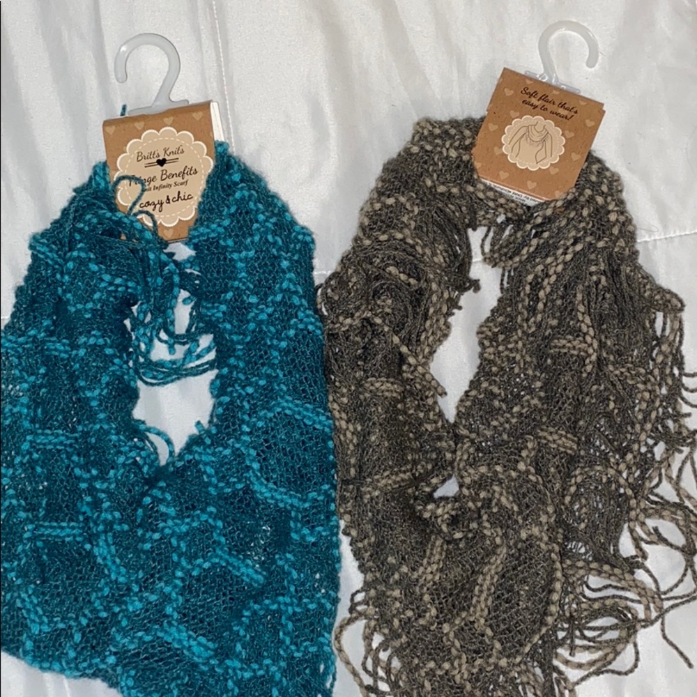 teal and gray scarfs